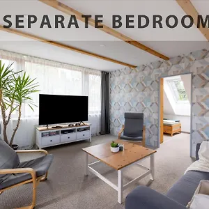 Vousata Dama - Bearded Lady Apartman
