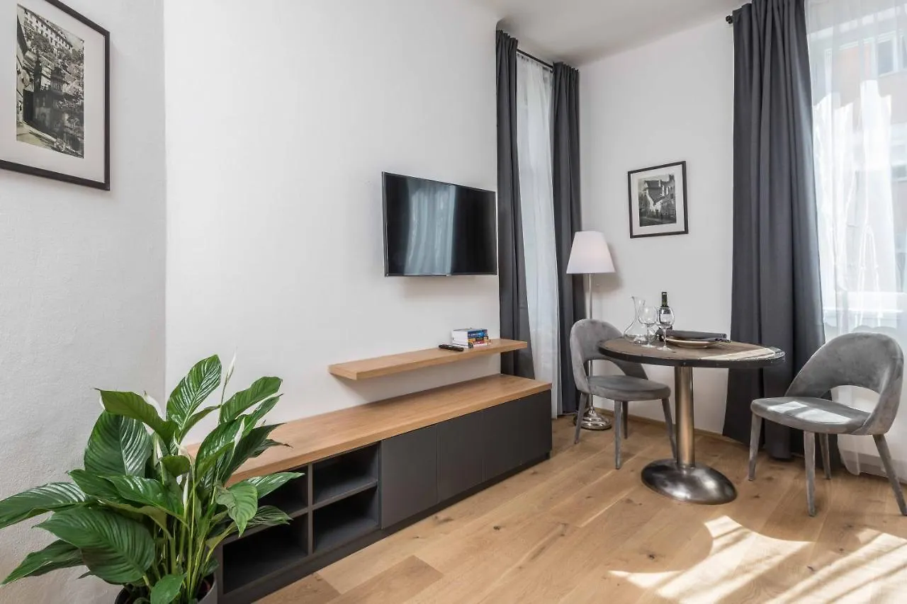 Skolska Apartments Praha 0*,  Česká republika