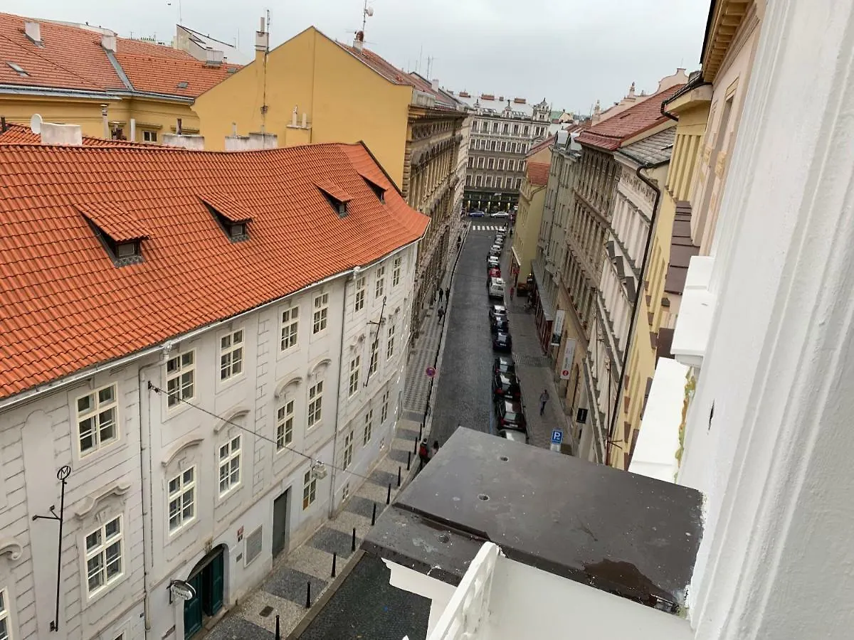 Skolska Apartments Prague